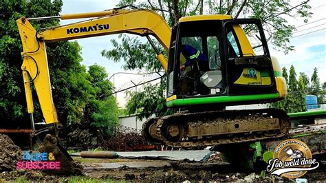 how to unload a mini excavator|how to unload an excavator.